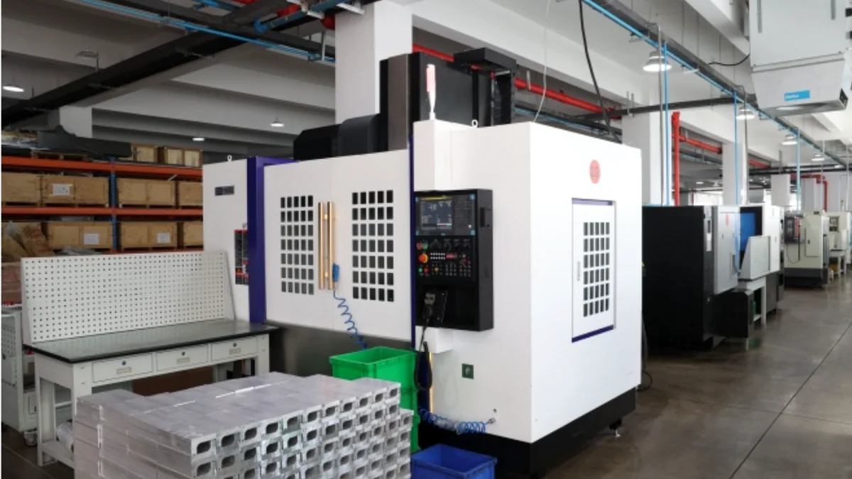 Low-volume CNC machining production of precision components